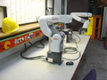 Roboterarme Nachi MZ04 und MZ07L auf Werkbank montiert